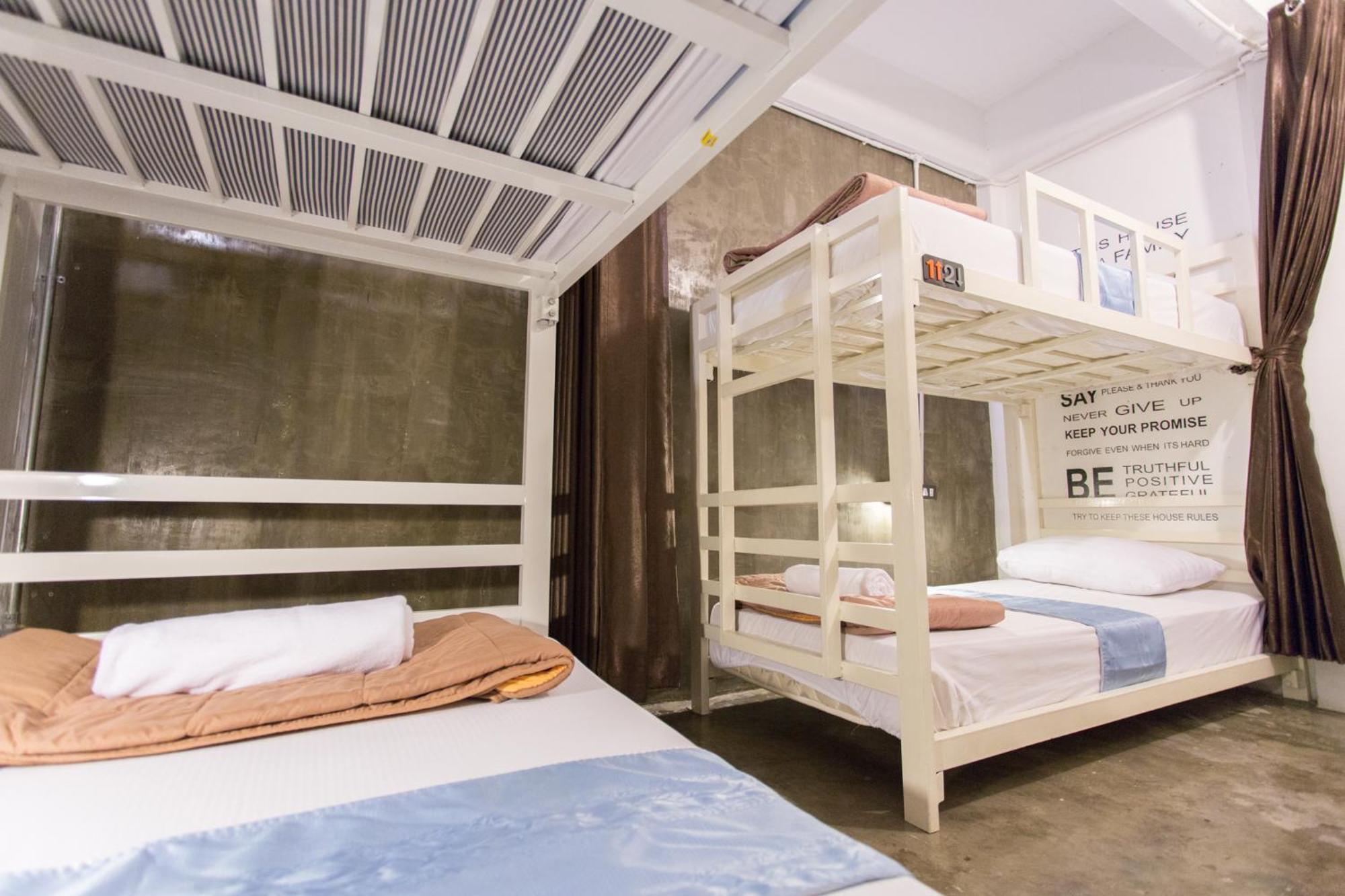 Zz Hostel Chiang Mai Buitenkant foto