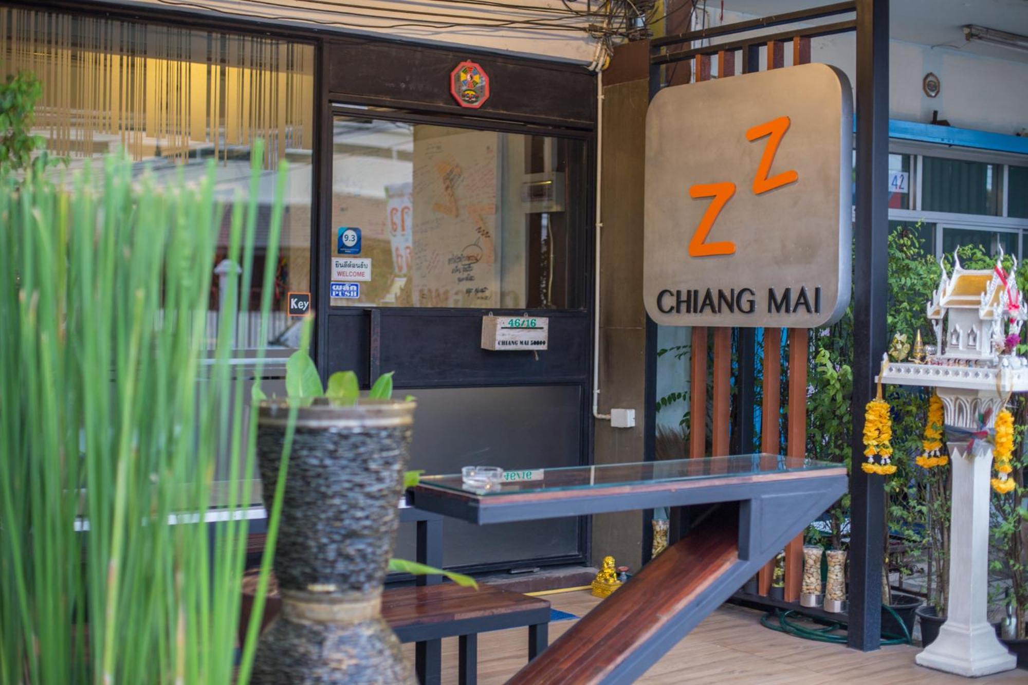 Zz Hostel Chiang Mai Buitenkant foto