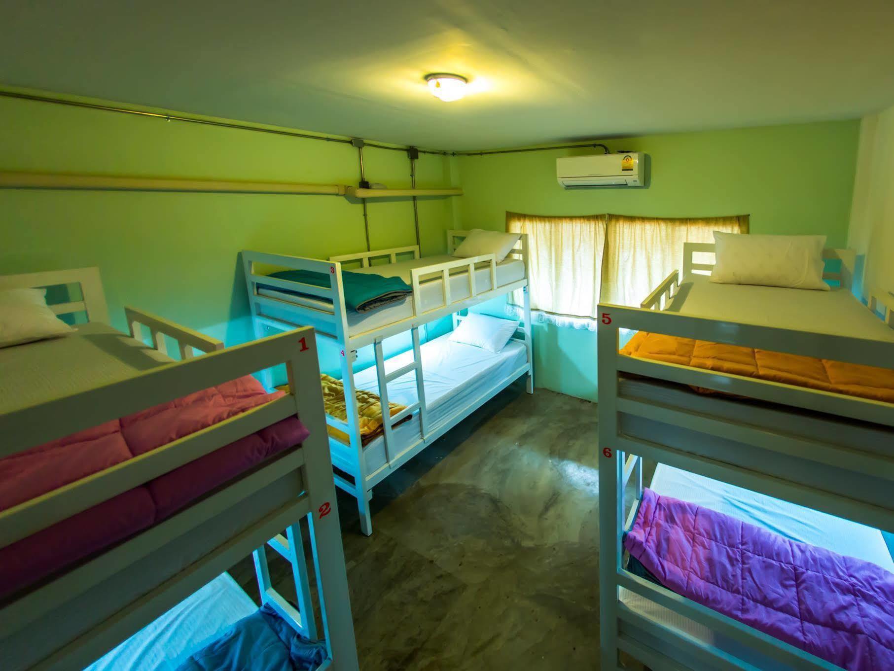 Zz Hostel Chiang Mai Buitenkant foto